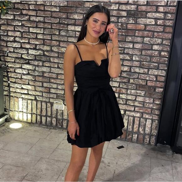 💋 ZARA Black Poplin Mini Dress NWT | Sweetheart Neck, Belted, Balloon Hem M - Picture 7 of 16